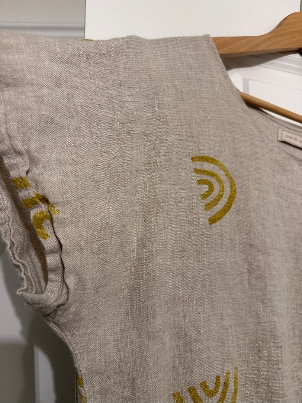 Love To Love You Linen Top Blouse with Hand Printed Rainbows Made in PDX L - Picture 3 of 5
